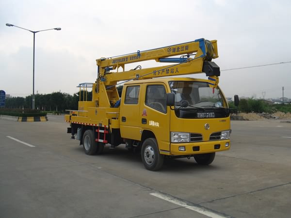 東風(fēng)16米高空作業(yè)車(國四)