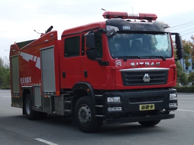 國六汕德卡7噸泡沫消防車