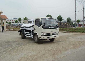 東風金霸吸糞車
